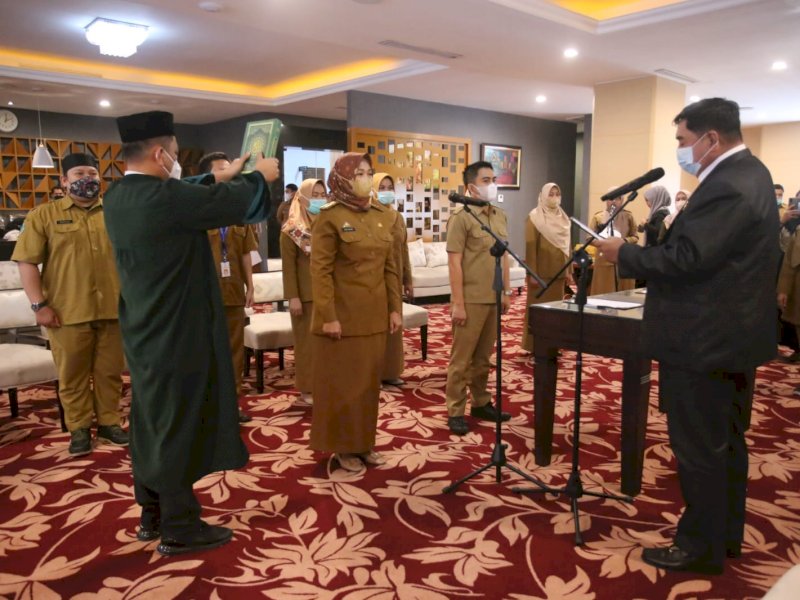 Sekprov Lantik 12 Pejabat Fungsional Lingkup Pemprov Sulsel