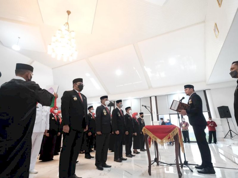 Lantik 58 Pejabat Pemkab Gowa, Adnan Harap Adanya Kolaborasi dan Kerjasama Tim