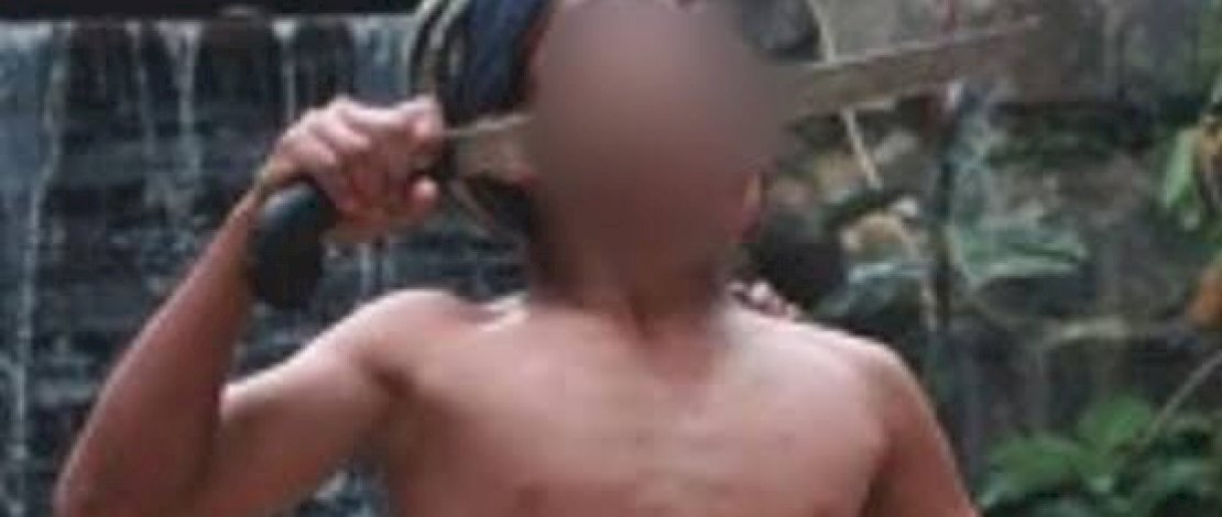 Ilustrasi Pamer Ilmu Kebal (Net).