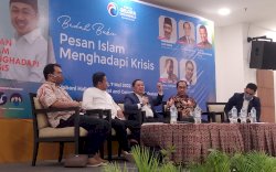Bedah Buku "Pesan Islam Menghadapi Krisis", Anis Matta: Isu Islamophobia digunakan untuk kepentingan politik jangka pendek
