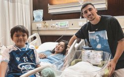 Jessica Iskandar Akui Lelah Urus Bayinya Tanpa Baby Sitter