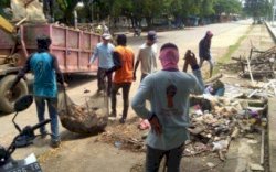 Petugas Kebersihan Maros Dapat THR, Segini Nominalnya