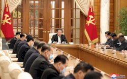 Korut Laporkan Kasus  Covid 19 Pertama Setelah Berjuang 2 Tahun