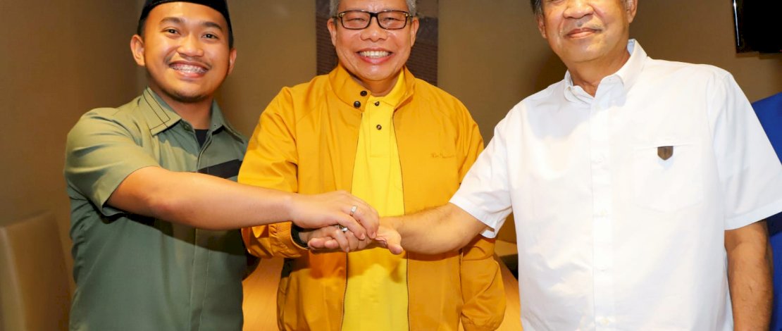Dari kiri ke kanan: Ketua DPW PPP Sulsel, Imam Fauzan Amir Uskara, Ketua DPD I Partai Golkar Sulsel, Taufan Pawe, dan Ketua DPW PAN Sulsel, Ashabul Kahfi.