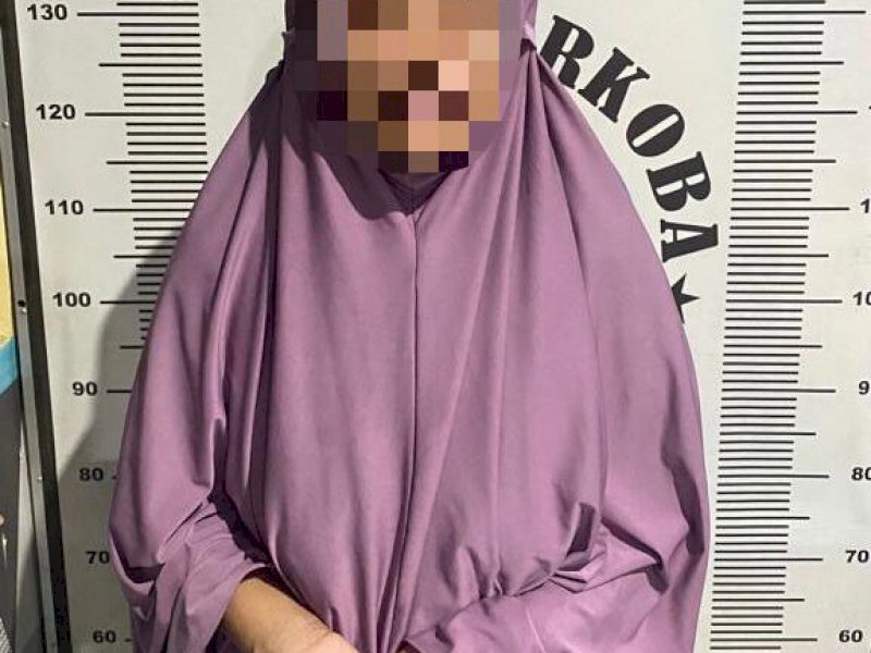 Polisi Amankan Ibu Rumah Tangga Bersama Barang Bukti Sabu di Bulukumba 