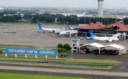 Jelang Waisak, Bandara Soetta Padat Penumpang