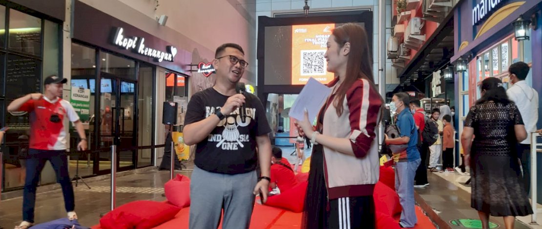 Ketua Pengprov PBSI Sulsel, Devo Khadafi saat ditemui di lokasi nonton bareng (nobar) yang digelar Pengprov PBSI Sulsel di Mall MaRi Kota Makassar.