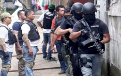 Densus 88 Amankan 24 Orang Terduga Teroris Jaringan MIT dan ISIS