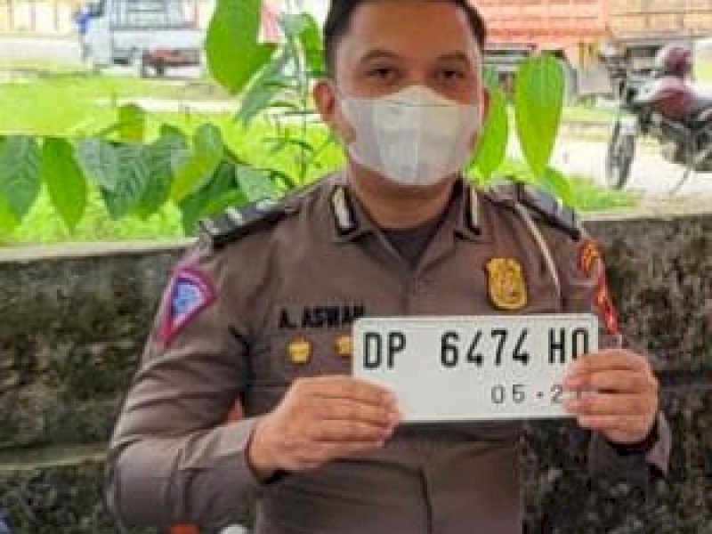 Sebelum Ditilang, Polres Lutra Minta Pengendara Copot Plat Modifikasi