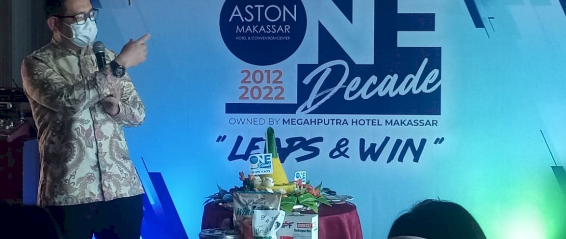 General Manager Aston Makassar,Joko Budi Jaya, dalam kegiatan halal bihalal Jumat (20/5/2022) General Manager Aston Makassar,Joko Budi Jaya, dalam kegiatan halal bihalal Jumat (20/5/2022)