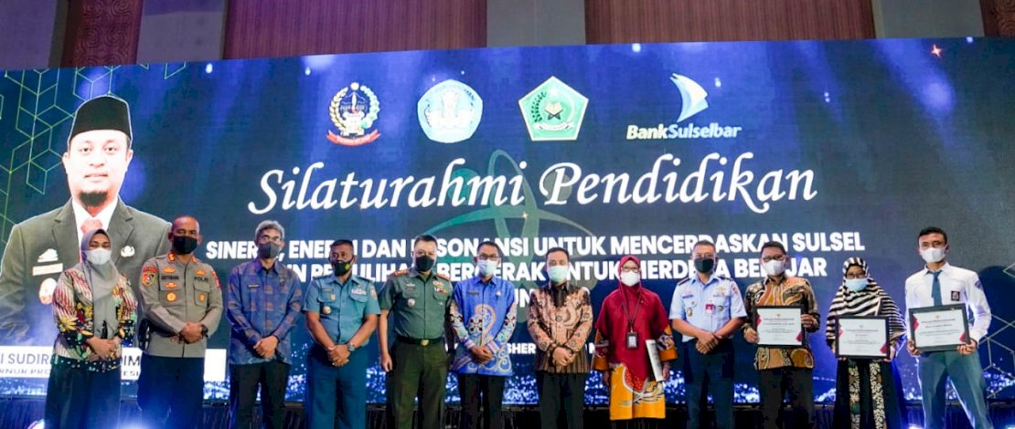 Kukuhkan Pokja Bunda PAUD Sulsel, Naoemi Octarina: Terus Memotivasi Wujudkan PAUD yang Holistik Integratif Kukuhkan Pokja Bunda PAUD Sulsel, Naoemi Octarina: Terus Memotivasi Wujudkan PAUD yang Holistik Integratif