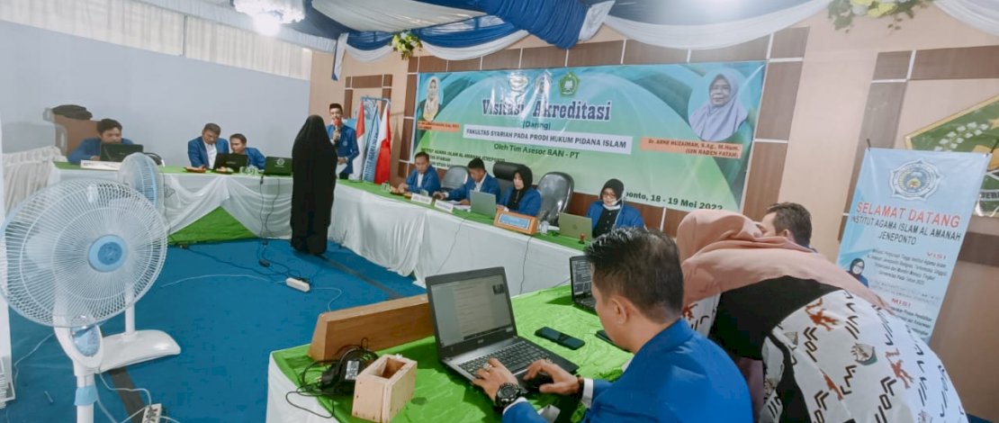 Badan Akreditasi Nasional Perguruan Tinggu (BAN-PT) melakukan assesment pada Program Studi Hukum Pidana Islam, pada Institut Agama Islam (IAI) Al-Amanah Jeneponto. Badan Akreditasi Nasional Perguruan Tinggu (BAN-PT) melakukan assesment pada Program Studi Hukum Pidana Islam, pada Institut Agama Islam (IAI) Al-Amanah Jeneponto.