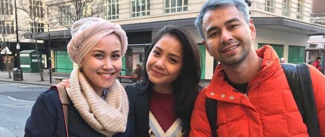 Potret keakraban Mimi Bayuh dan Keluarga Raffi Ahmad.