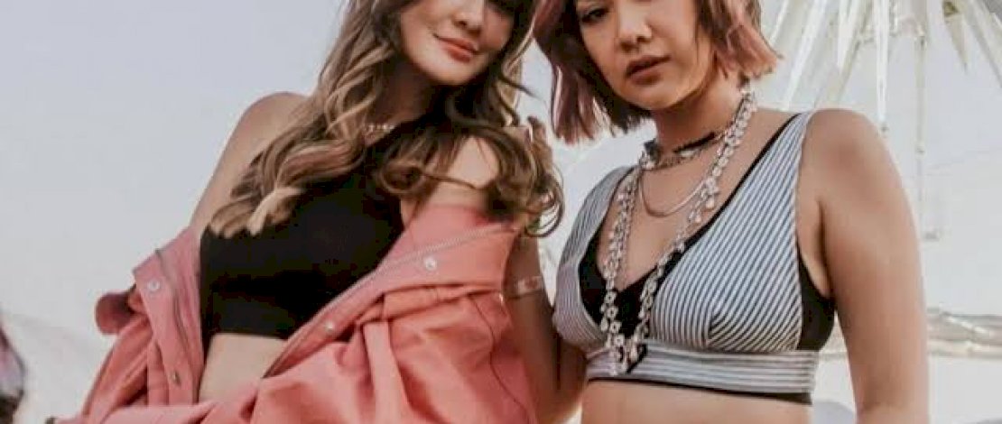 Potret Luna Maya dan BCL saat menghadiri event di luar negeri.