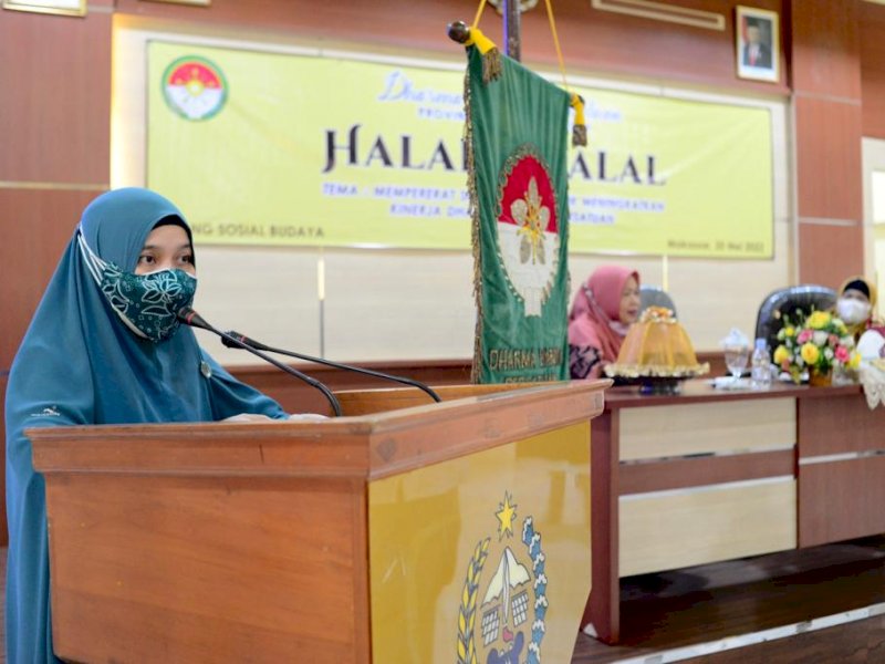Naoemi Octarina Bersilaturahmi Bersama Dharma Wanita Persatuan Sulsel