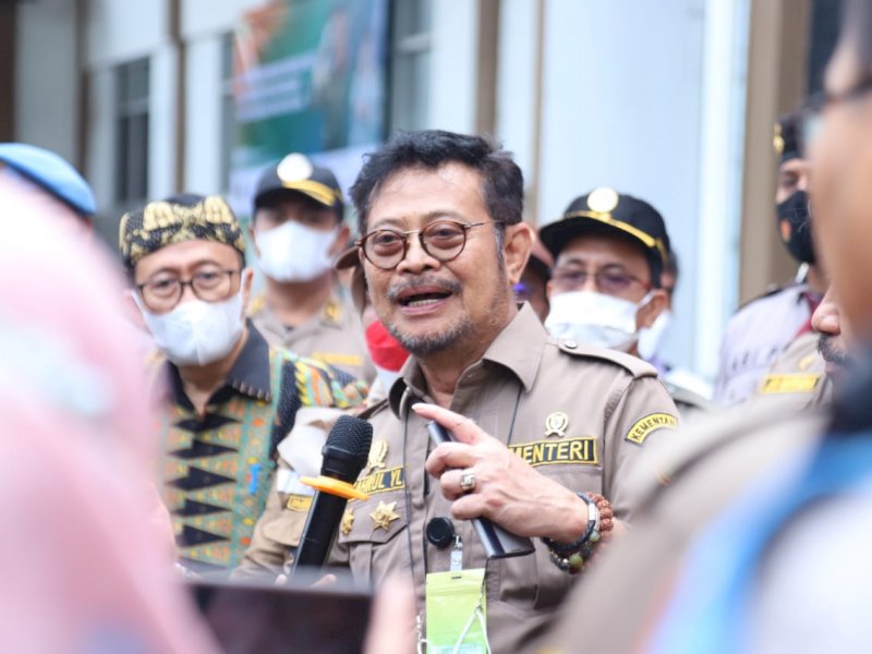 Pastikan Lalu Lintas Sapi Antar Area Aman, Mentan Turun Langsung