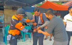 Bupati Andi Utta Bareng Kapolda Main Jetski di Tanjung Bira