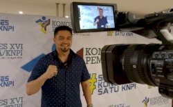 Kibarkan Bendera LGBT, Ryano Panjaitan Desak Duta Besar Inggris Minta Maaf