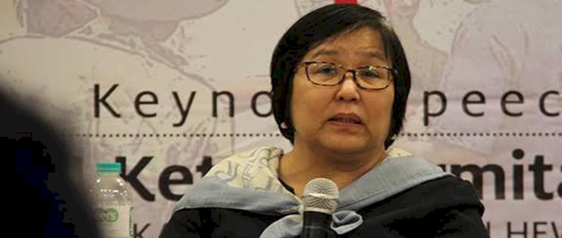 Tri Satya Putri Naipospos Tri Satya Putri Naipospos
