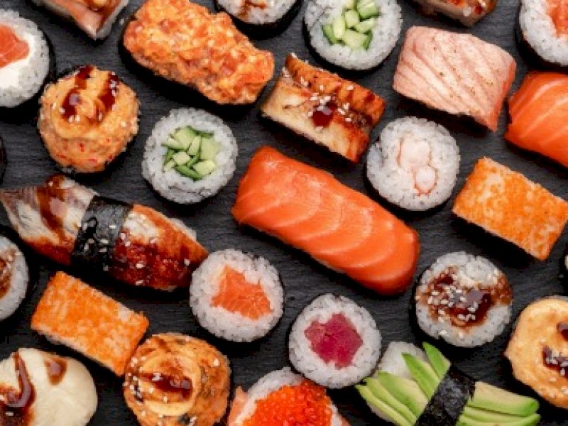 Tak Perlu Ke Jepang, Kuliner Khas Negeri Sakura Bisa Dinikmati di Hotel Aston 