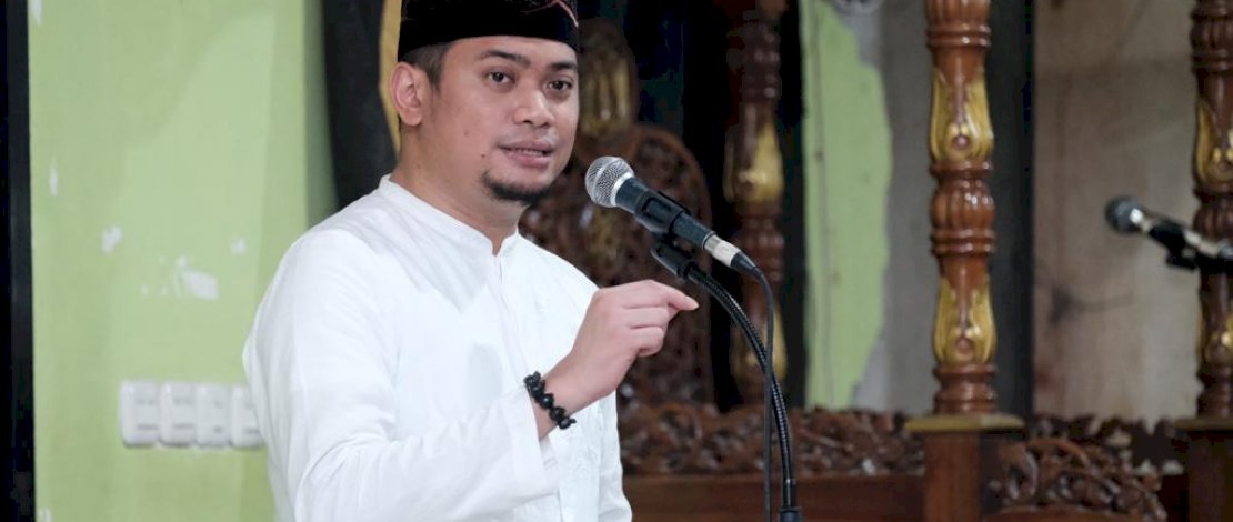 Bupati Gowa Tarawih Keliling Pertama di Kecamatan Pallangga 