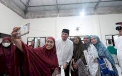 Bupati Gowa Serasa Pulang Kampung Saat Tarawih Keliling di Kecamatan Bontonompo