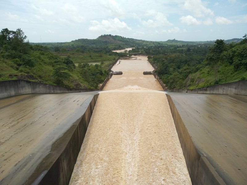 Pintu Spillway Dibuka, Kondisi Terbaru Bendungan Bili-bili di Kabupaten Gowa