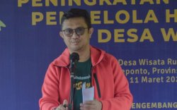 Devo Optimistis PBSI Sulsel Mampu Orbitkan Atlet Berbakat Ke Pelatnas