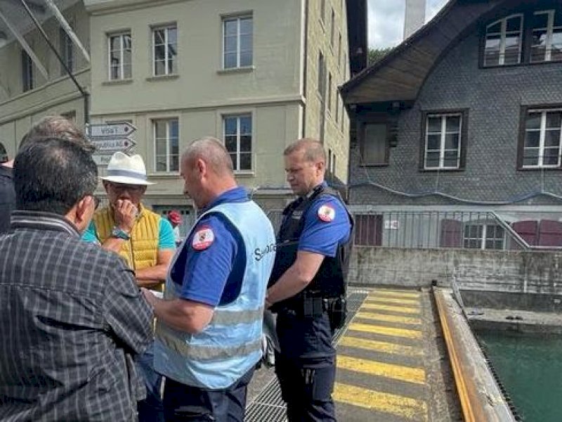 Tim Turunkan Anjing Pelacak Pencarian Anak Ridwan Kamil di Sungai Aare Swiss