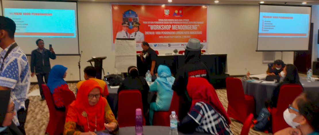 Dinas Perpustakaan Kota Makassar menggelar 'Workshop Mendongeng' di Hotel Golden Tulip, Makassar, Kamis (2/6/2022).