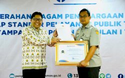 Terima Penghargaan Ombudsman RI, Kementan Raih Predikat Kepatuhan Tinggi Standar Pelayanan Publik