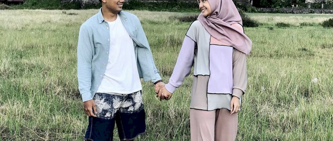 Eril dan kekasihnya. Eril dan kekasihnya.