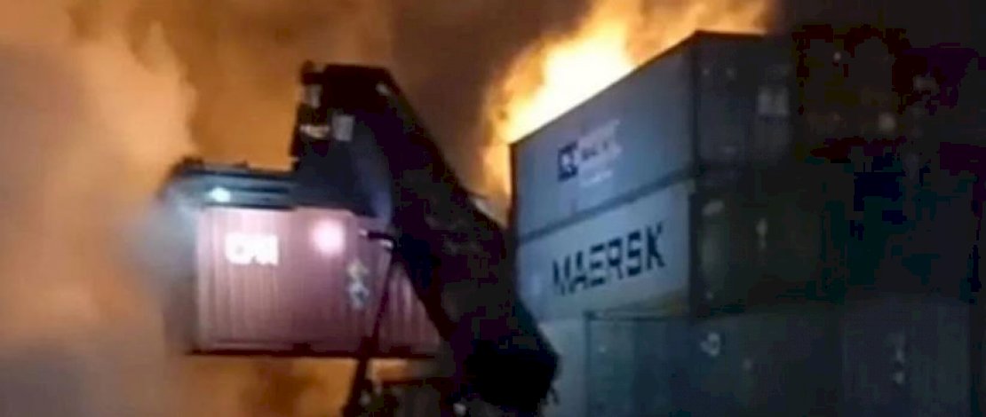 Ledakan Depot Kontainer Maut, 16 Orang Tewas Ratusan Lainnya Luka-luka