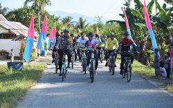 Pemkab Luwu Utara Sambut Hari Lingkungan dengan Bersepeda