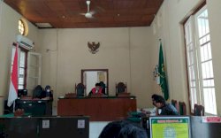 Polisi Didesak Tahan Ernawati Yohanis dan Ahimsa Said Soal Kasus Pemalsuan Surat