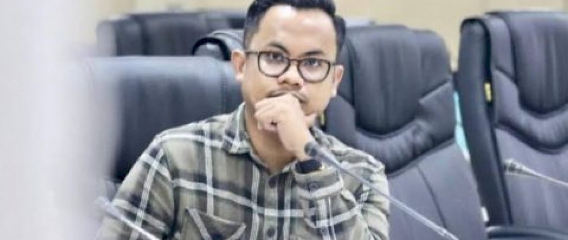 Dewan Minta Data Kependudukan Warga Makassar Diperbaharui Dewan Minta Data Kependudukan Warga Makassar Diperbaharui