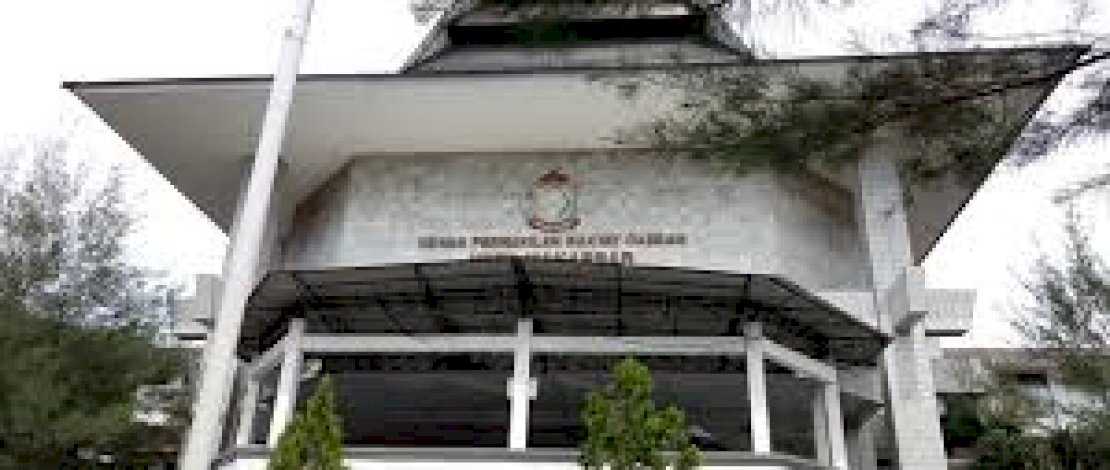 10 Staf Terpapar Covid, Kantor DPRD Makassar Tutup Sementara 10 Staf Terpapar Covid, Kantor DPRD Makassar Tutup Sementara