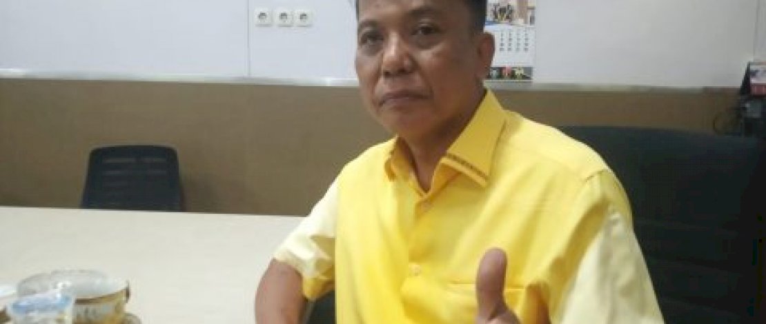 Dewan Janji Bantu Eks RT/RW Bertemu Walikota Dewan Janji Bantu Eks RT/RW Bertemu Walikota
