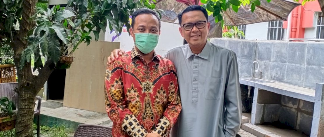Gubernur Sulsel, Andi Sudirman Sulaiman, menjenguk Nurdin Abdullah di Lapas Sukamiskin, Bandung, kemarin.