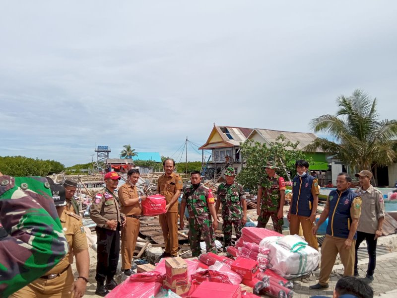 30 Rumah Warga Rusak Diterjang Puting Beliung, Tim Pemkab Takalar Terjunkan Bantuan