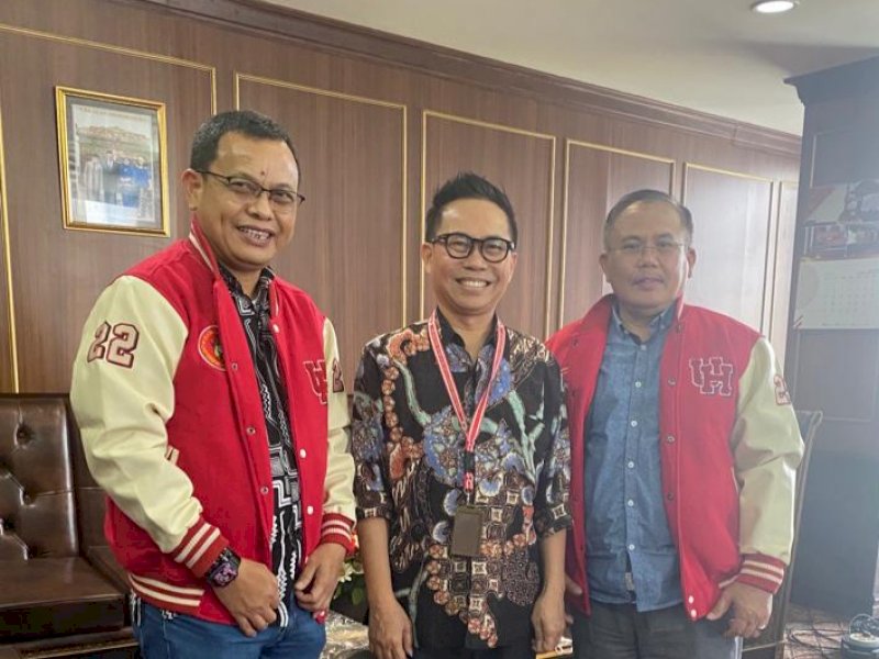 Wakil Ketua dan Sekjen MK Siap Mengajar dan Berpartisipasi Aktif di IKA Unhas
