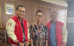 Wakil Ketua dan Sekjen MK Siap Mengajar dan Berpartisipasi Aktif di IKA Unhas