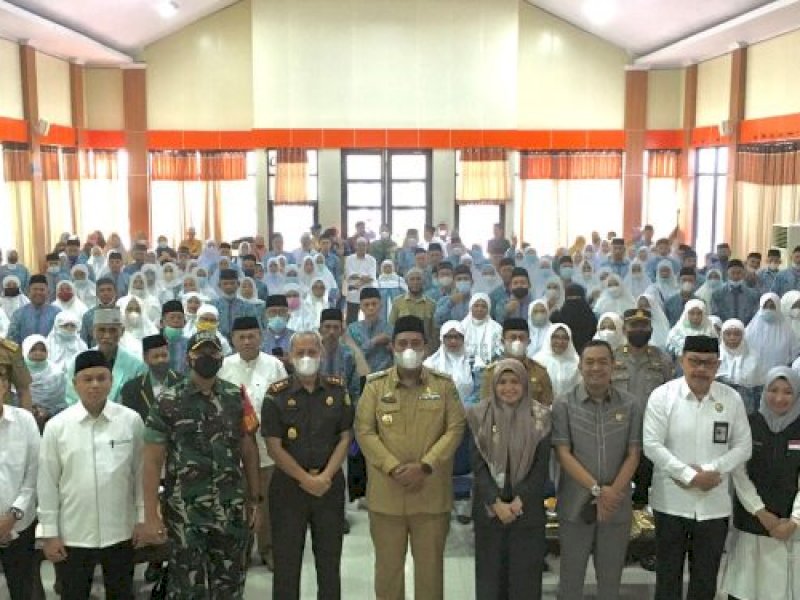 Pemkab Maros Lepas 142 CJH, Bupati : Moment yang Ditunggu-tunggu  