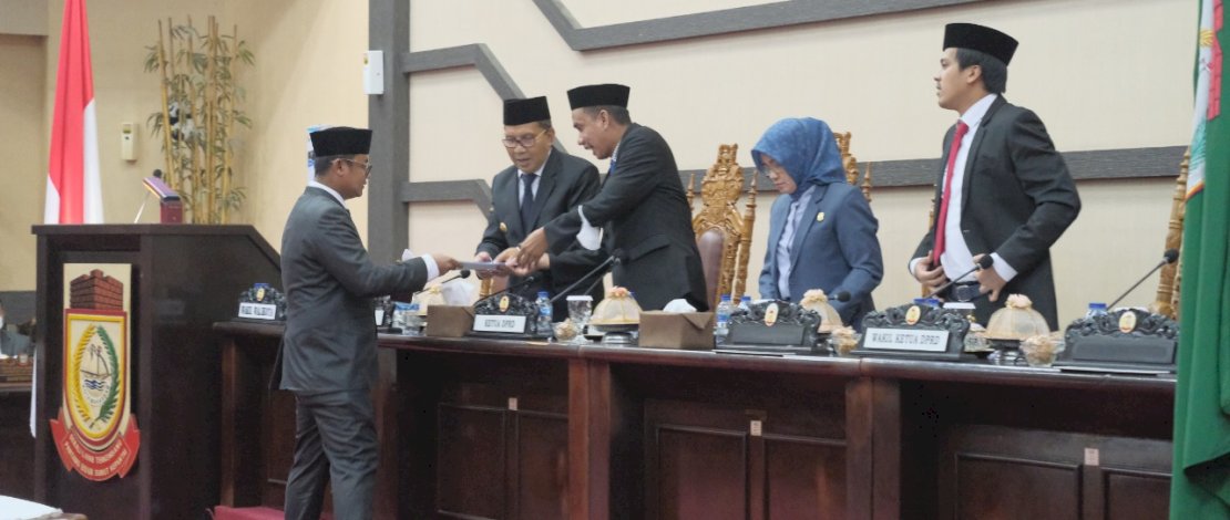 DPRD Makassar Sampaikan Rekomendasi Terhadap LKPJ Walikota Makassar Tahun 2021
