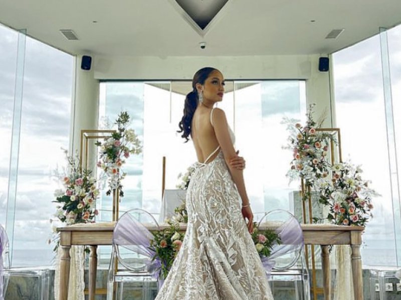 Unggah Foto Gunakan Pakaian Pengantin, Cinta Laura Umumkan Resmi Menikah