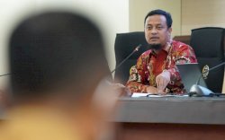 Gubernur Sulsel Berkoordinasi Dirut RS Wahidin Soal Mahasiswa Korban Busur di Mata