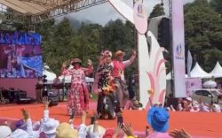 IKA Smansa Makassar Pecahkan Rekor Prestasi Indonesia Dunia Senam Antiaging 