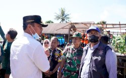 Tinjau Korban Angin Puting Beliung di Maros, Andi Sudirman Beri Dukungan Pemulihan Kondisi