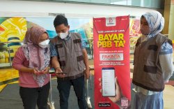 Bapenda Sosialisasikan Layanan Bayar Pajak 'Pakintak' di Mall Makassar