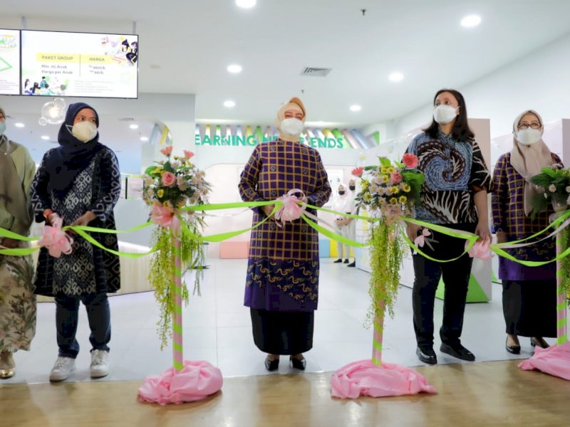 Hadiri Grand Opening Play ‘N’ Learn Timezone, Indira: Tempat Bermain Anak yang Menyenangkan
